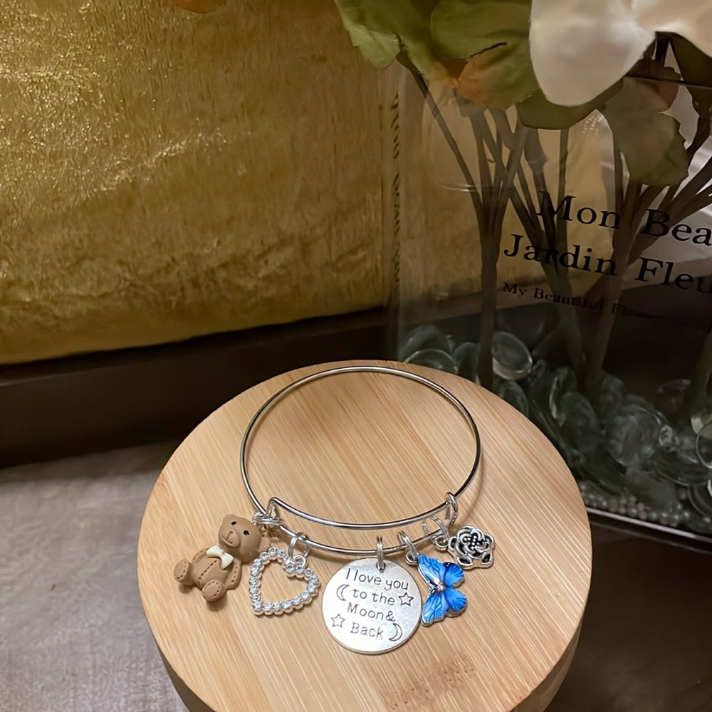 CMJ✨LOVE YOU TO THE MOON & BACK BANGLE (HANDMADE)